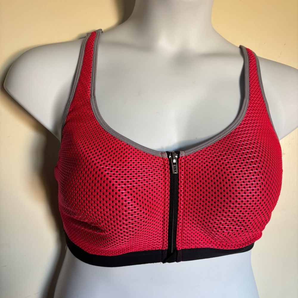 Front-Zip Red Mesh Sports Bra - Unbranded